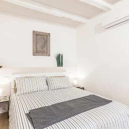 Apartment Sweet 3